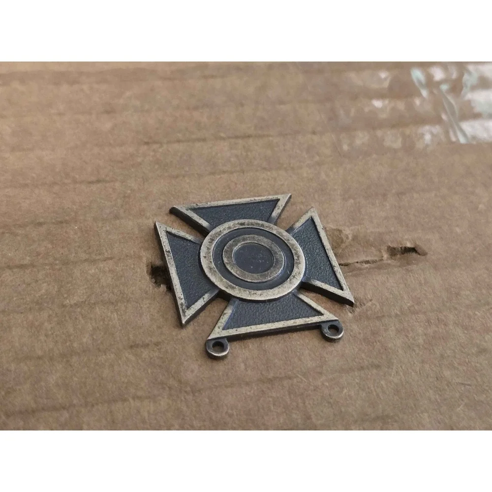 Vintage Marksman Cross Shooting Sports Proficiency Bag Lapel Vest Hat Pin H18